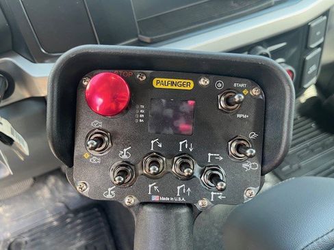 New 2024 Ford F550 XL image 12