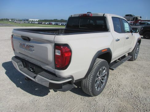 New 2026 GMC Canyon Denali AWD/4WD image 4