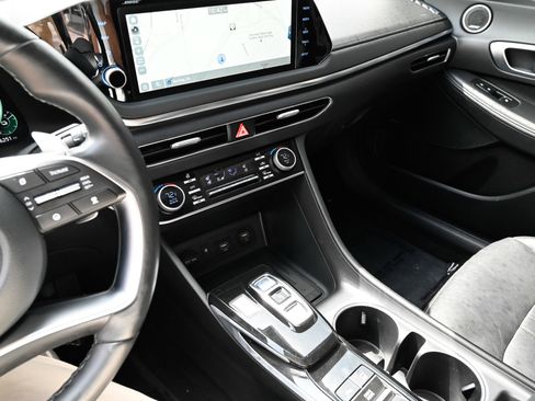 Used 2021 Hyundai Sonata Limited FWD image 27