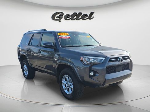 Used 2023 Toyota 4Runner SR5 Premium w/ Moonroof Package AWD/4WD image 3