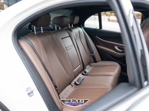 Used 2018 Mercedes-Benz E 300 300 image 18