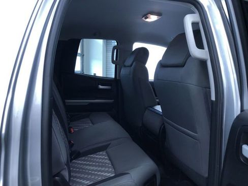 Certified 2019 Toyota Tundra SR5 AWD/4WD image 16