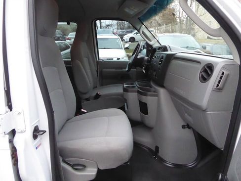 Used 2013 Ford E-350 and Econoline 350 XL image 20