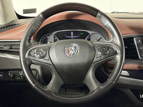 Used 2021 Buick Enclave Avenir w/ Avenir Technology Package AWD/4WD image 44