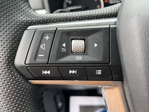 Used 2025 Mitsubishi Outlander SE AWD/4WD image 14