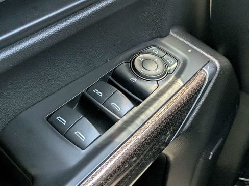 Used 2020 Chevrolet Silverado 1500 LT Trail Boss AWD/4WD image 27