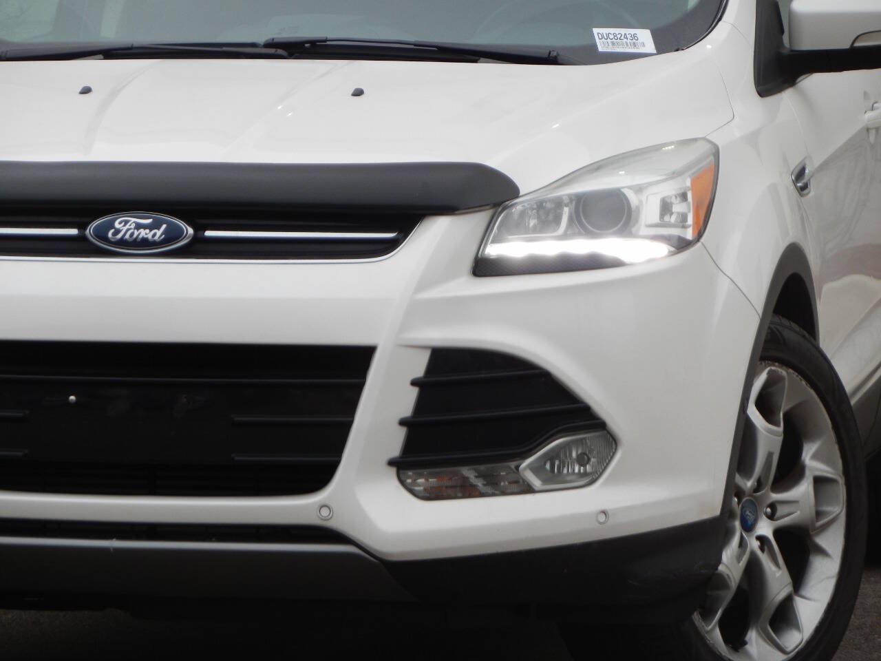 Used 2013 Ford Escape Titanium w/ Parking Technology Pkg AWD/4WD image 4