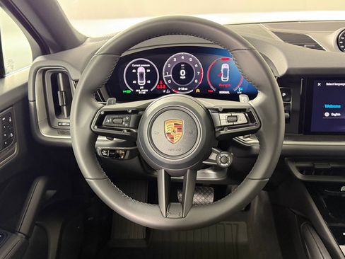Certified 2026 Porsche Cayenne Coupe AWD/4WD image 21