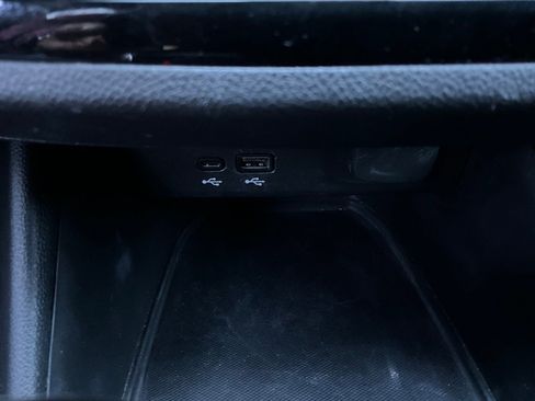 Used 2025 Buick Envista Sport Touring image 24