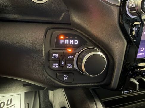 Used 2025 RAM 1500 Big Horn AWD/4WD image 18