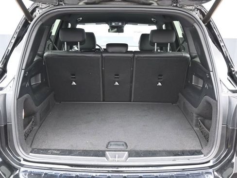 Used 2024 Mercedes-Benz GLB 250 image 15