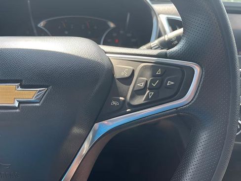 Used 2022 Chevrolet Equinox LT FWD image 20