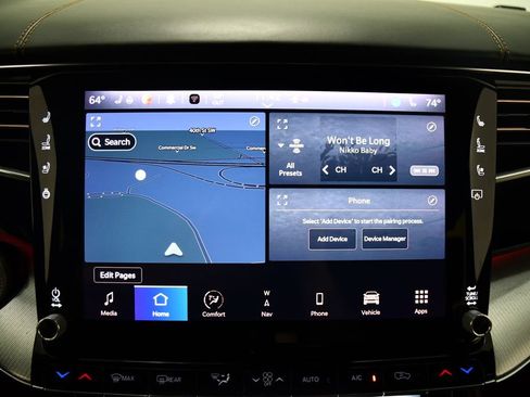 Used 2022 Jeep Grand Wagoneer Series III w/ Rear Seat Video Group 1 AWD/4WD image 13