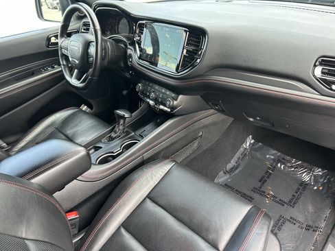Used 2025 Dodge Durango GT AWD/4WD image 8