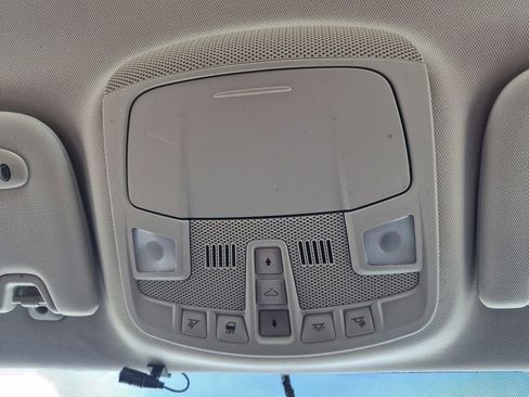 Used 2016 Ford Fusion SE w/ Equipment Group 202A image 25