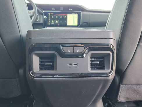 New 2026 GMC Sierra 1500 AT4 w/ AT4 Premium Package AWD/4WD image 48