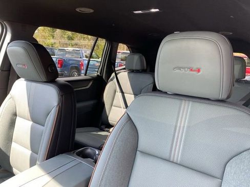 New 2026 GMC Acadia AT4 AWD/4WD image 24
