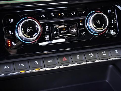 New 2026 GMC Sierra 1500 AT4X w/ AT4X AEV Edition image 34