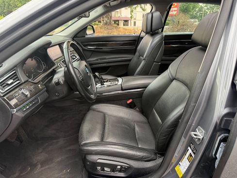 Used 2014 BMW 750Li RWD image 12