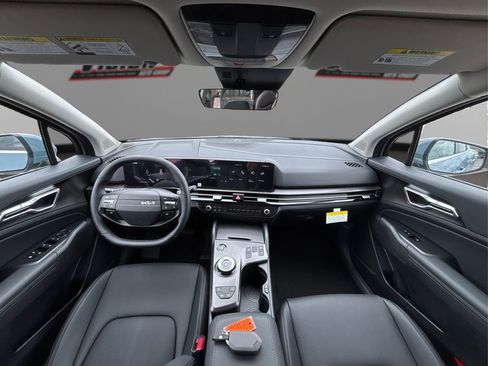New 2026 Kia Sportage EX AWD/4WD image 18