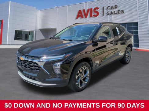 Used 2025 Chevrolet Trax LT w/ LT Convenience Package FWD image 1