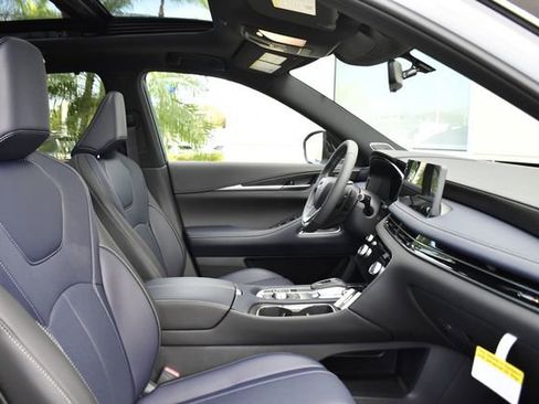 New 2026 INFINITI QX60 Sport w/ Dark Cargo Package image 29