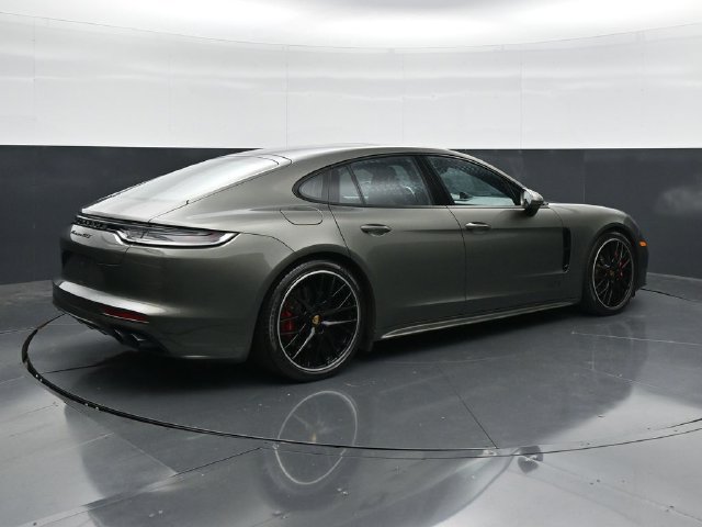 Used 2023 Porsche Panamera GTS AWD/4WD image 2