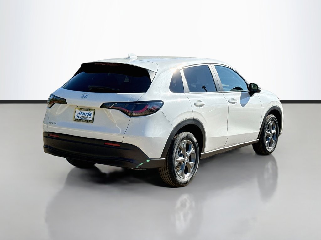 New 2027 Honda HR-V LX image 8