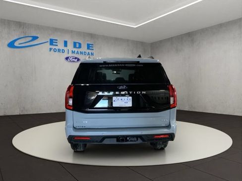 New 2026 Ford Expedition Max Active AWD/4WD image 4