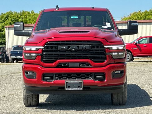 New 2026 RAM 2500 Laramie AWD/4WD image 8