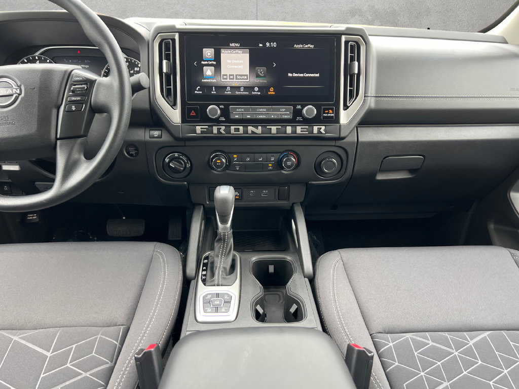 Certified 2026 Nissan Frontier SV w/ Tow Package AWD/4WD image 3