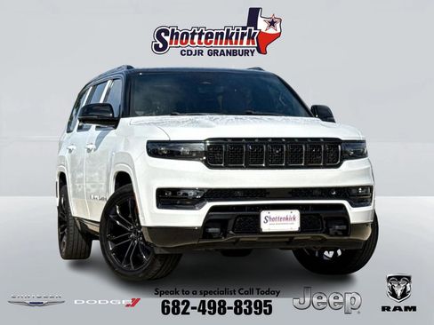 Used 2023 Jeep Grand Wagoneer Series III w/ Quick Order Packagew 28T AWD/4WD image 1