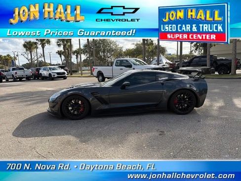 Used 2017 Chevrolet Corvette Z06 image 3