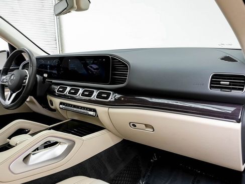 Used 2020 Mercedes-Benz GLE 350 SUV image 11