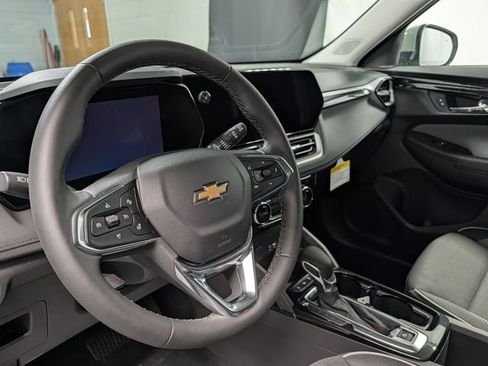 New 2026 Chevrolet TrailBlazer LT w/ Convenience Package AWD/4WD image 18