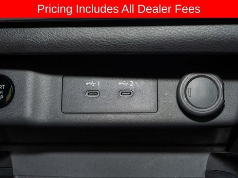 Certified 2026 Nissan Rogue SV FWD image 15