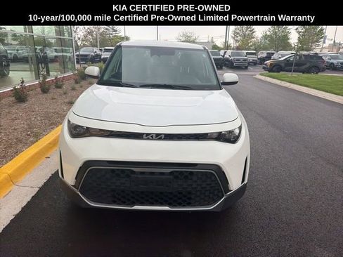 Certified 2025 Kia Soul LX w/ LX Technology Package FWD image 5