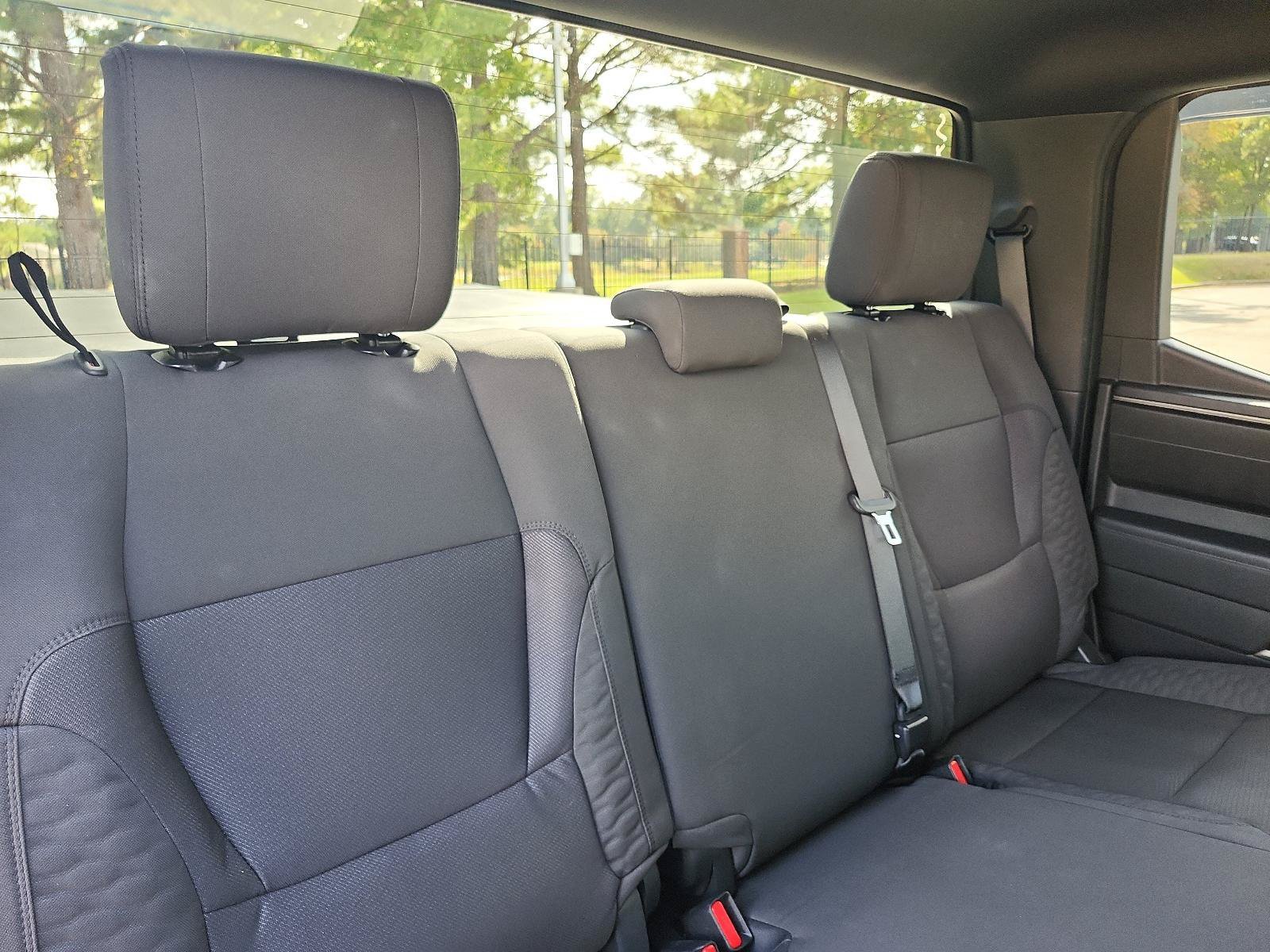 Used 2025 Toyota Tundra SR5 AWD/4WD image 10