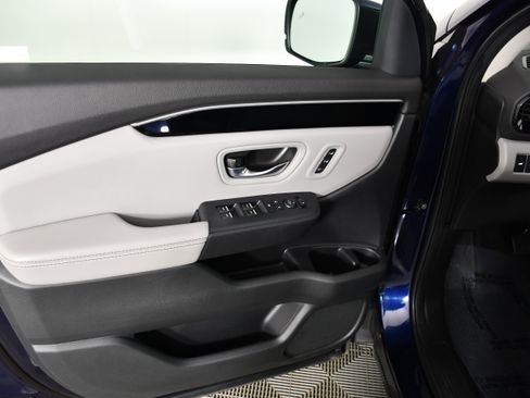 Certified 2023 Honda Pilot EX-L image 36