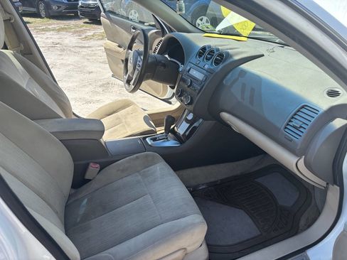 Used 2011 Nissan Altima 2.5 S w/ Convenience Pkg image 14