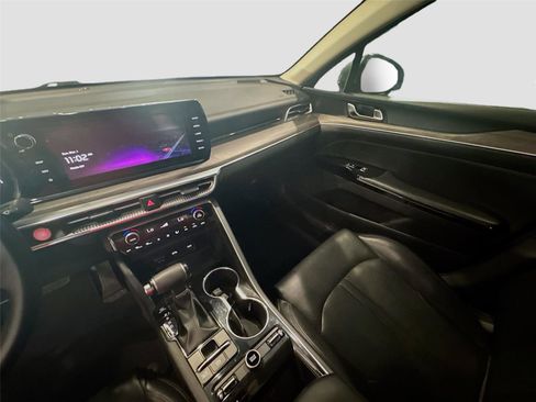 Used 2023 Kia K5 EX image 8