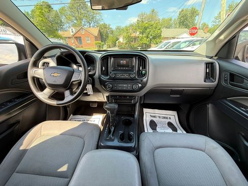 Used 2017 Chevrolet Colorado W/T image 23