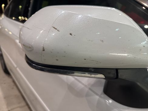 Used 2020 Toyota Avalon XLE image 39