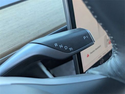 Used 2018 Tesla Model 3 Long Range image 30