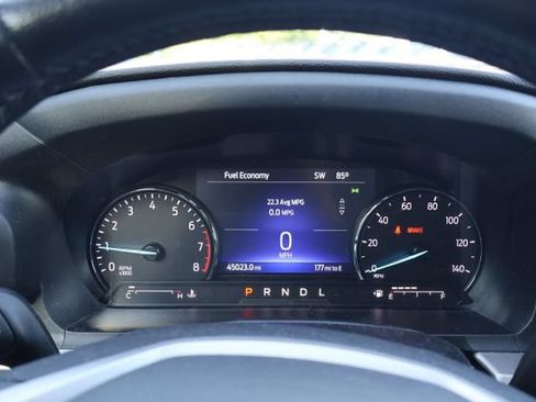 Used 2022 Ford Explorer XLT AWD/4WD image 14