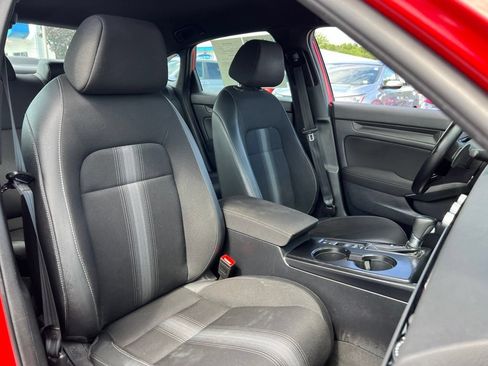 Used 2024 Honda Civic Sport image 25