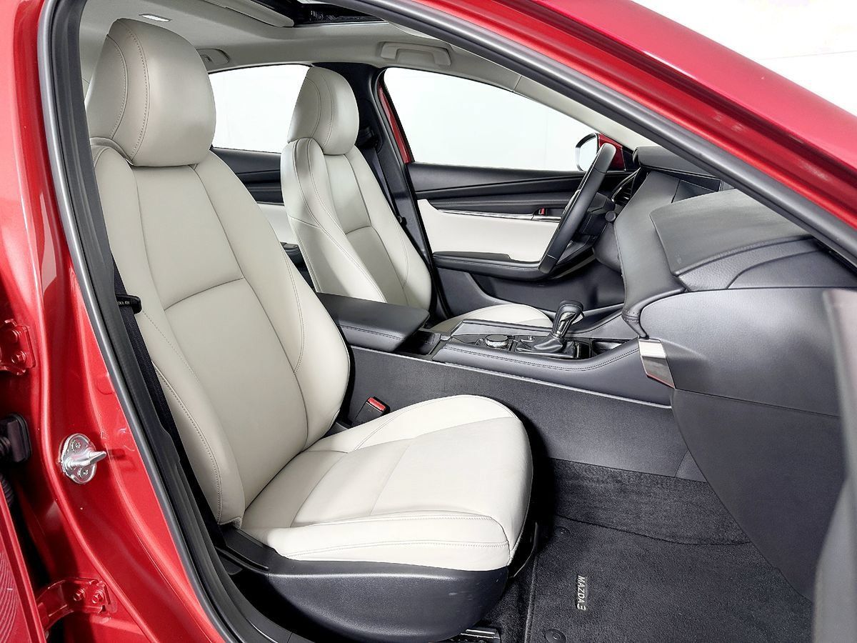 Used 2025 MAZDA MAZDA3 s FWD image 51