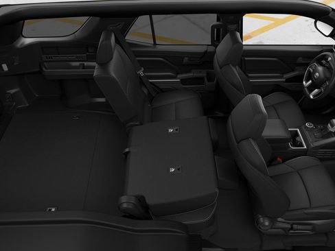 New 2026 Toyota 4Runner SR5 AWD/4WD image 4