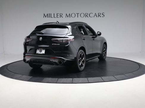 New 2025 Alfa Romeo Stelvio Sprint image 10