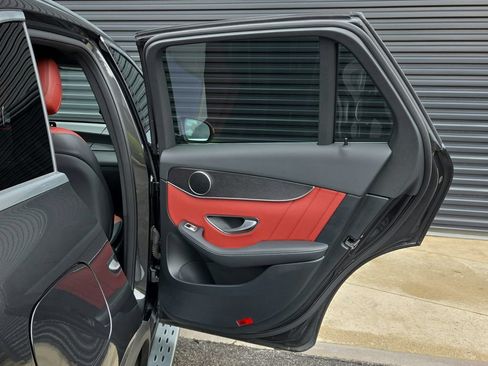 Used 2022 Mercedes-Benz GLC 300 4MATIC image 22
